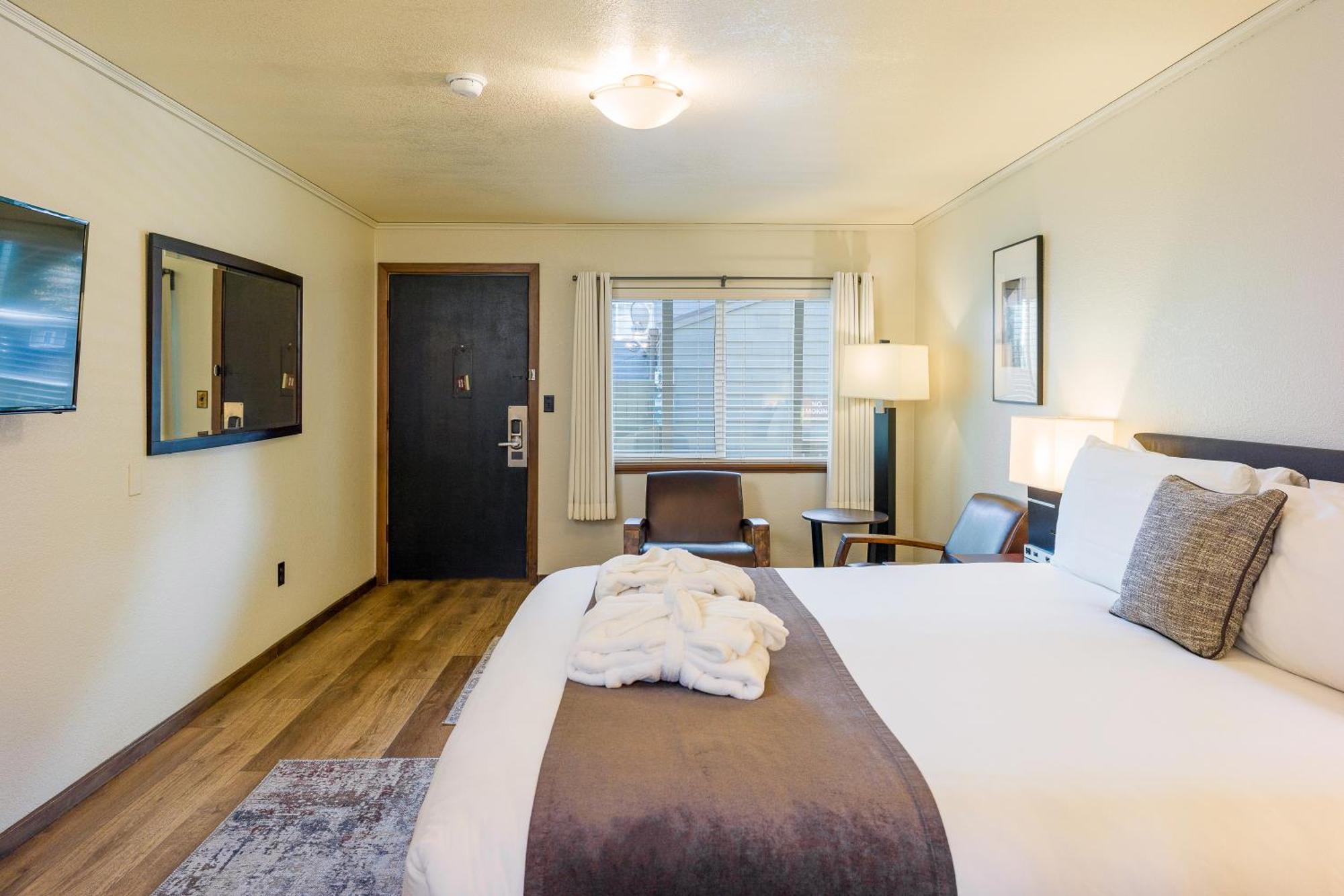 Inn Earthbox & Friday Harbor